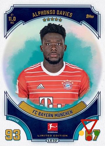 LE32 Alphonso Davies de la colección Bundesliga 2022-23. Match Attax Extra en ACABARAMOS.COM